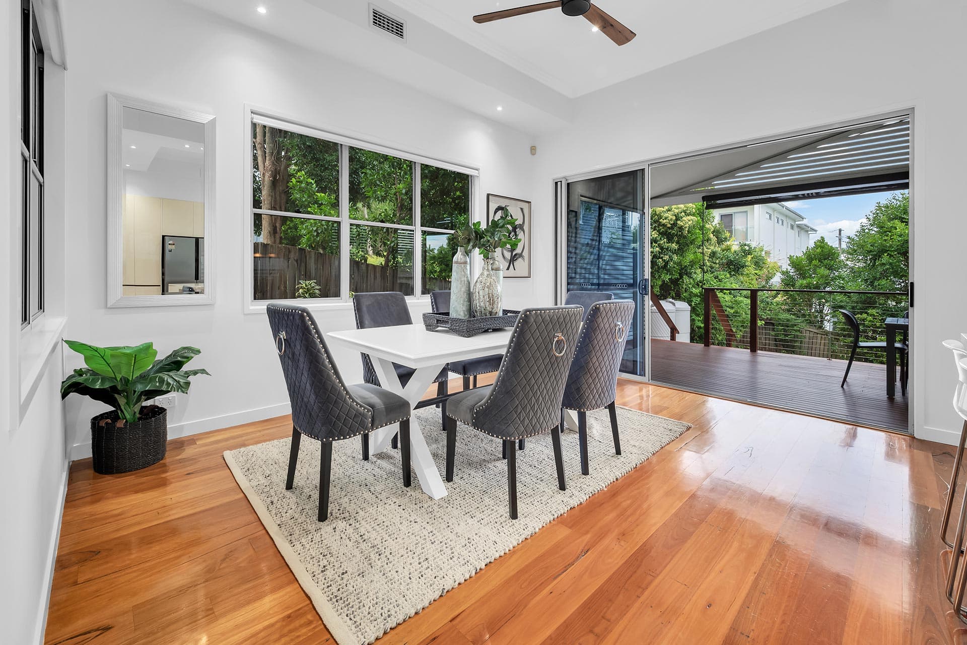 57 Disraeli Street, Indooroopilly - Thumbnail 5