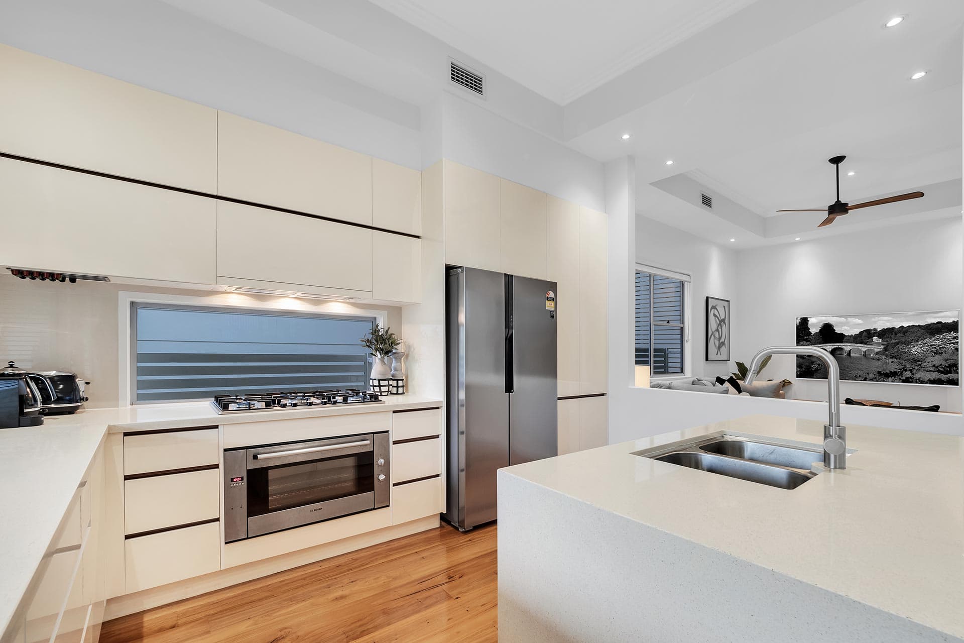 57 Disraeli Street, Indooroopilly - Thumbnail 4