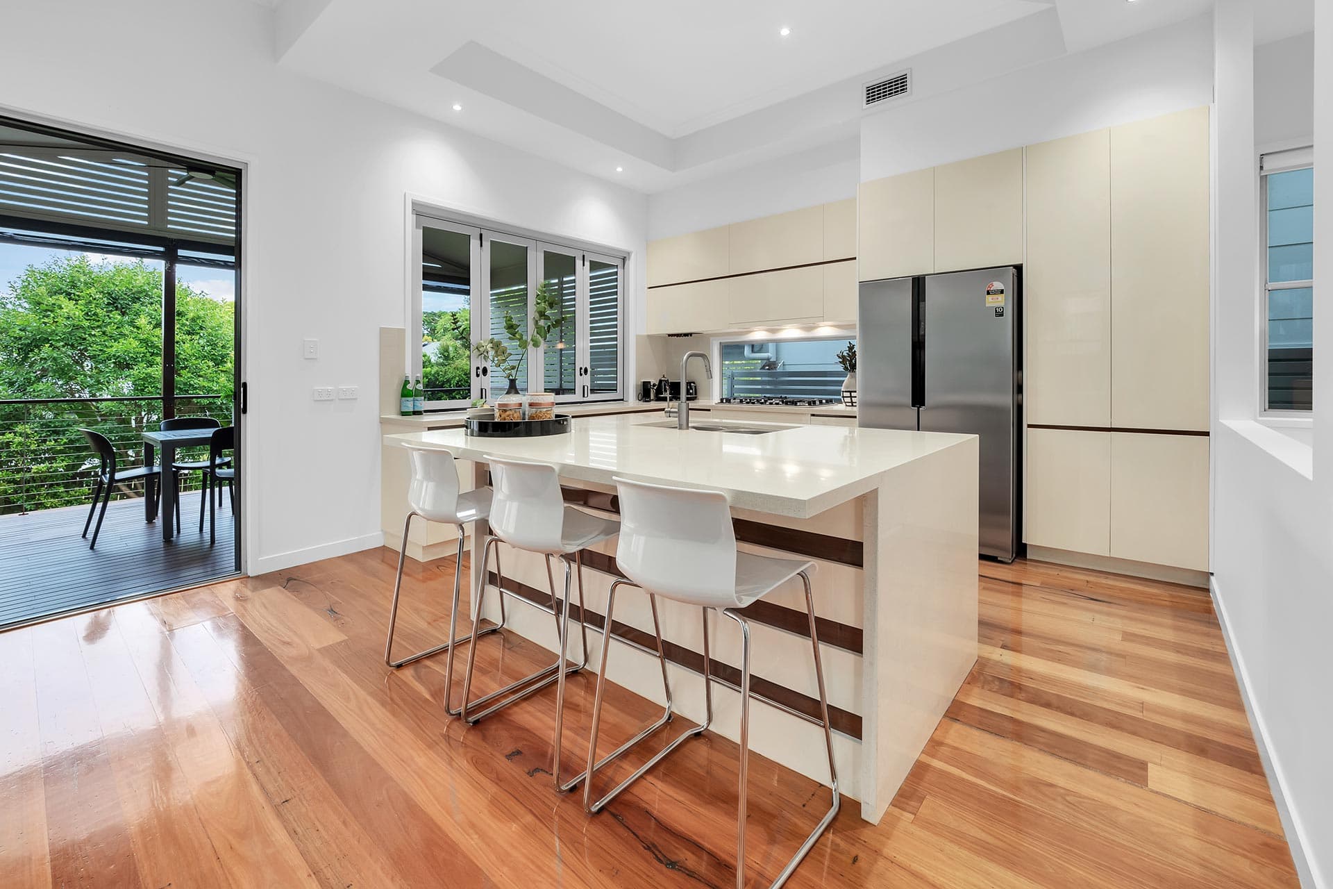 57 Disraeli Street, Indooroopilly - Thumbnail 3