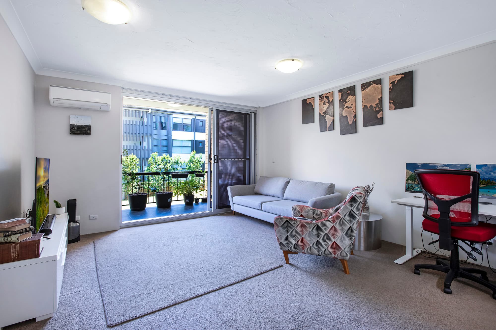 2/52 Sisley Street, St Lucia - Thumbnail 2