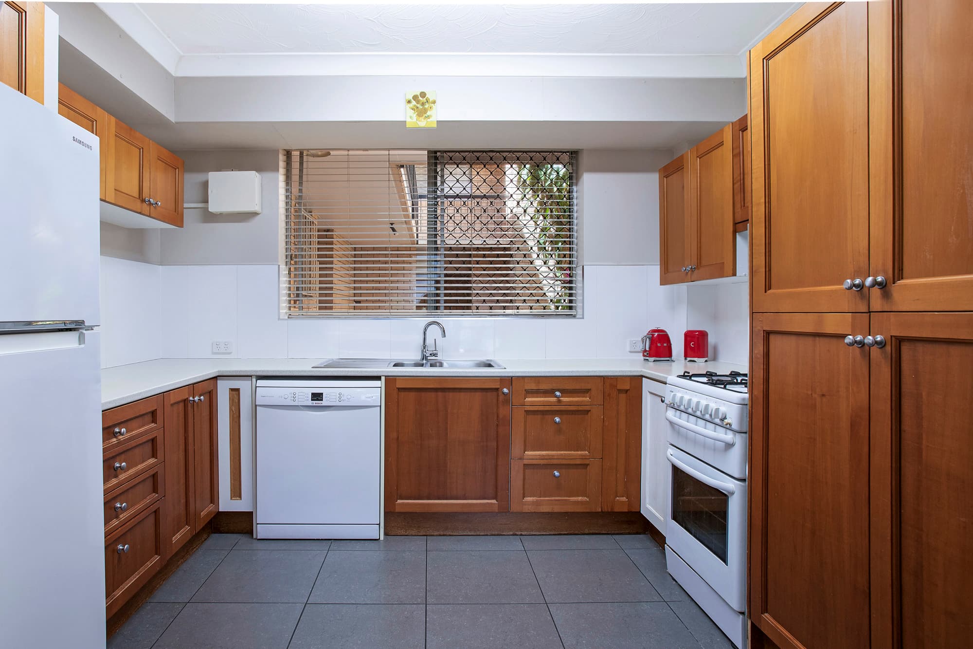 2/52 Sisley Street, St Lucia - Thumbnail 5