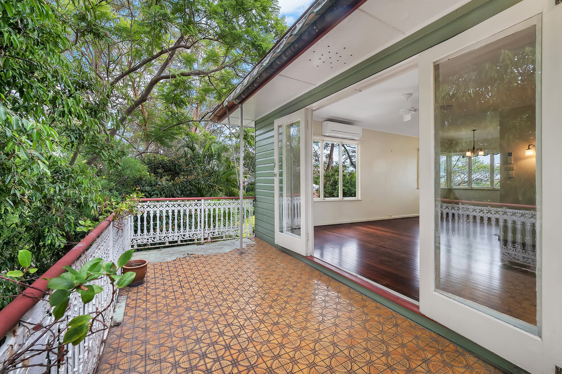 20 Bredden Street, Chapel Hill - Image 1
