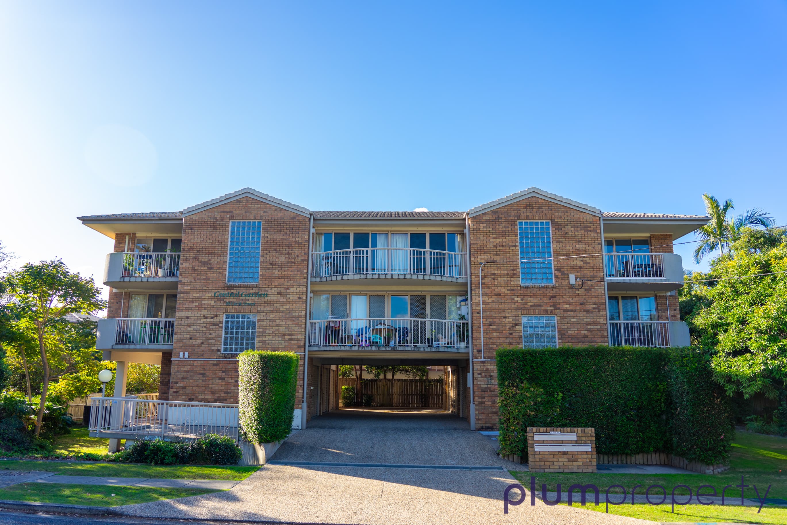 3/18 Cecil Street, Indooroopilly - Thumbnail 2