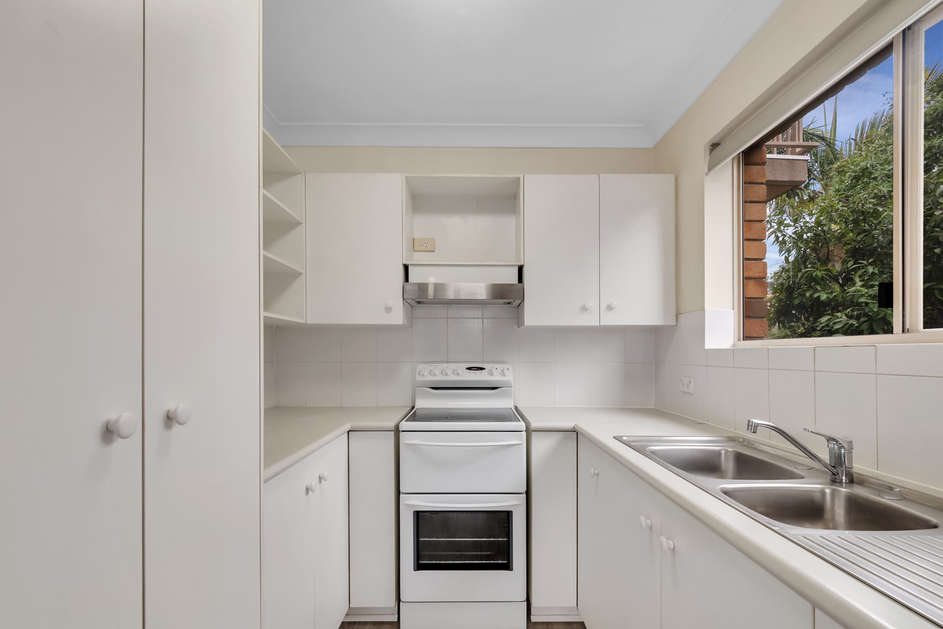 3/18 Cecil Street, Indooroopilly - Thumbnail 5