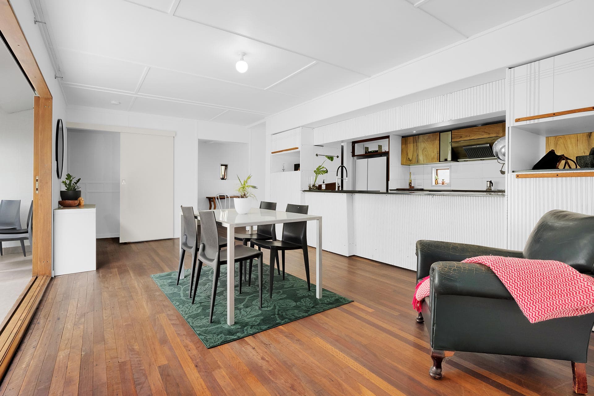 148 Russell Terrace, Indooroopilly - Thumbnail 5