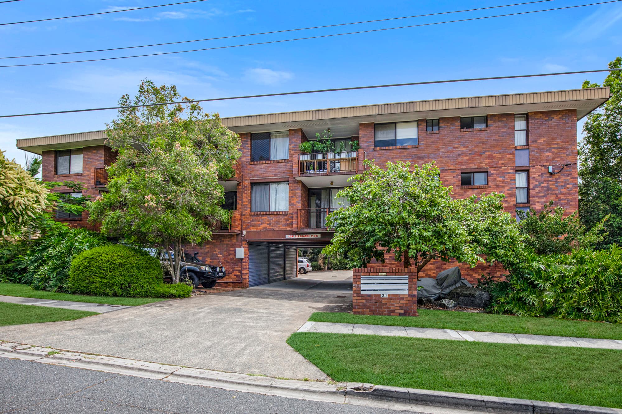 2/23 Mitre Street, St Lucia - Thumbnail 8
