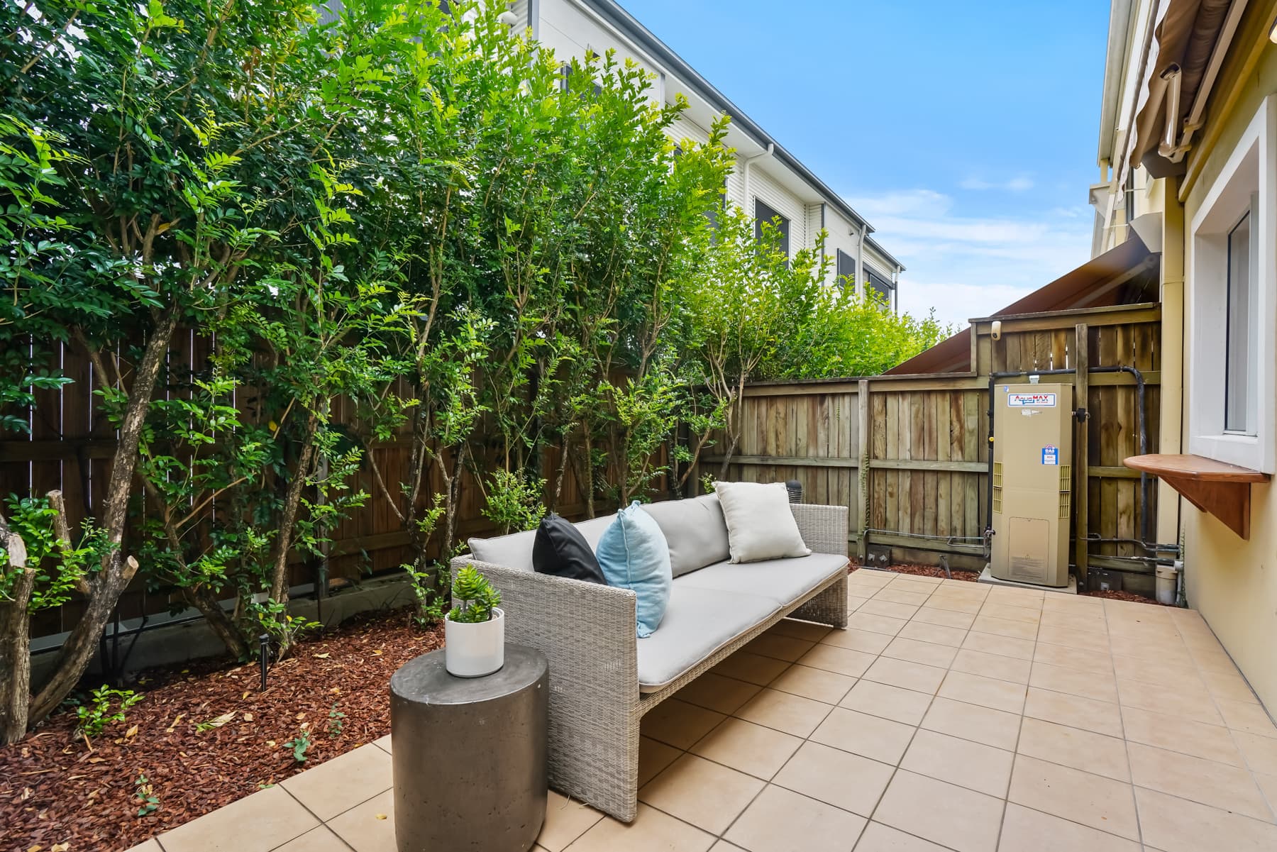 7 Kensington Terrace, Toowong - Thumbnail 3