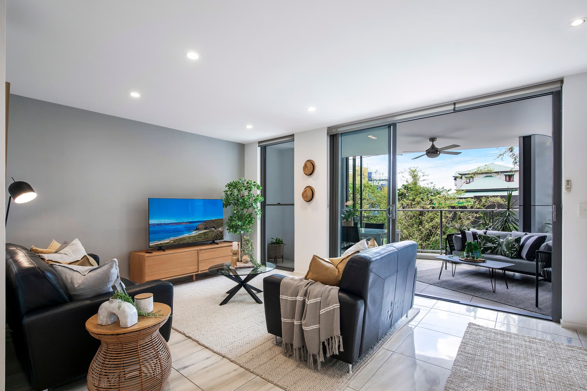 14/141 Dornoch Terra..., Highgate Hill - Thumbnail 4