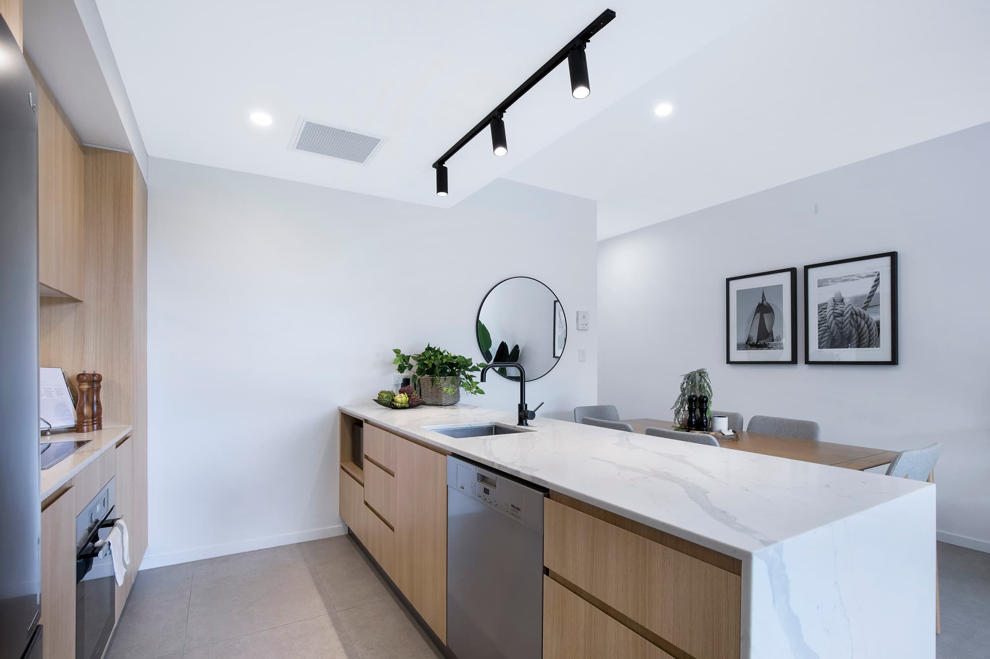 4/4 Shirley Street, Indooroopilly - Thumbnail 5