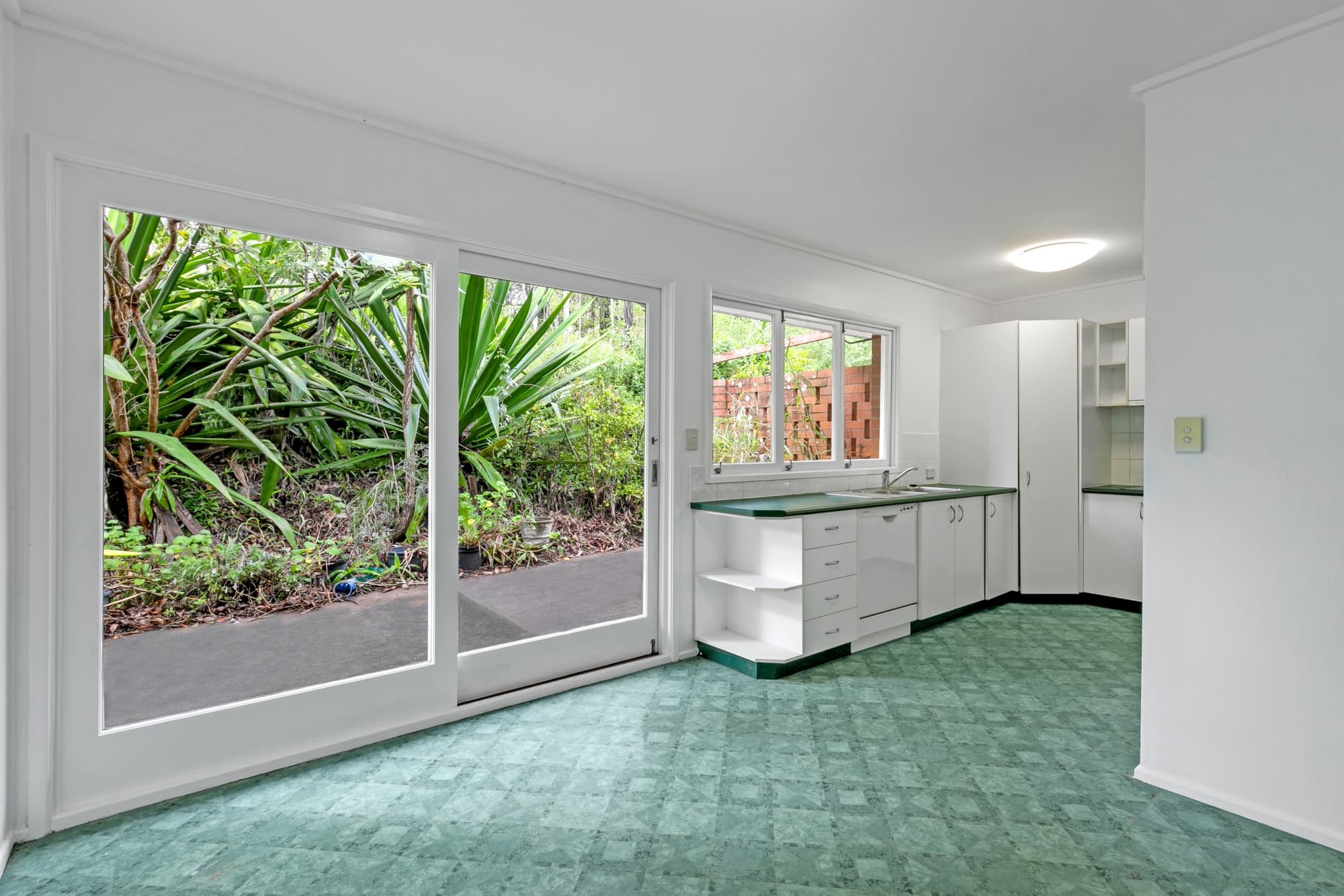 2747 Moggill Road, Pinjarra Hills - Thumbnail 3