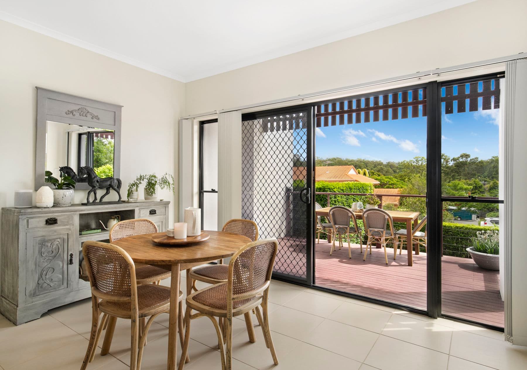 2/52 Golden Crest Pl..., Bellbowrie - Thumbnail 2