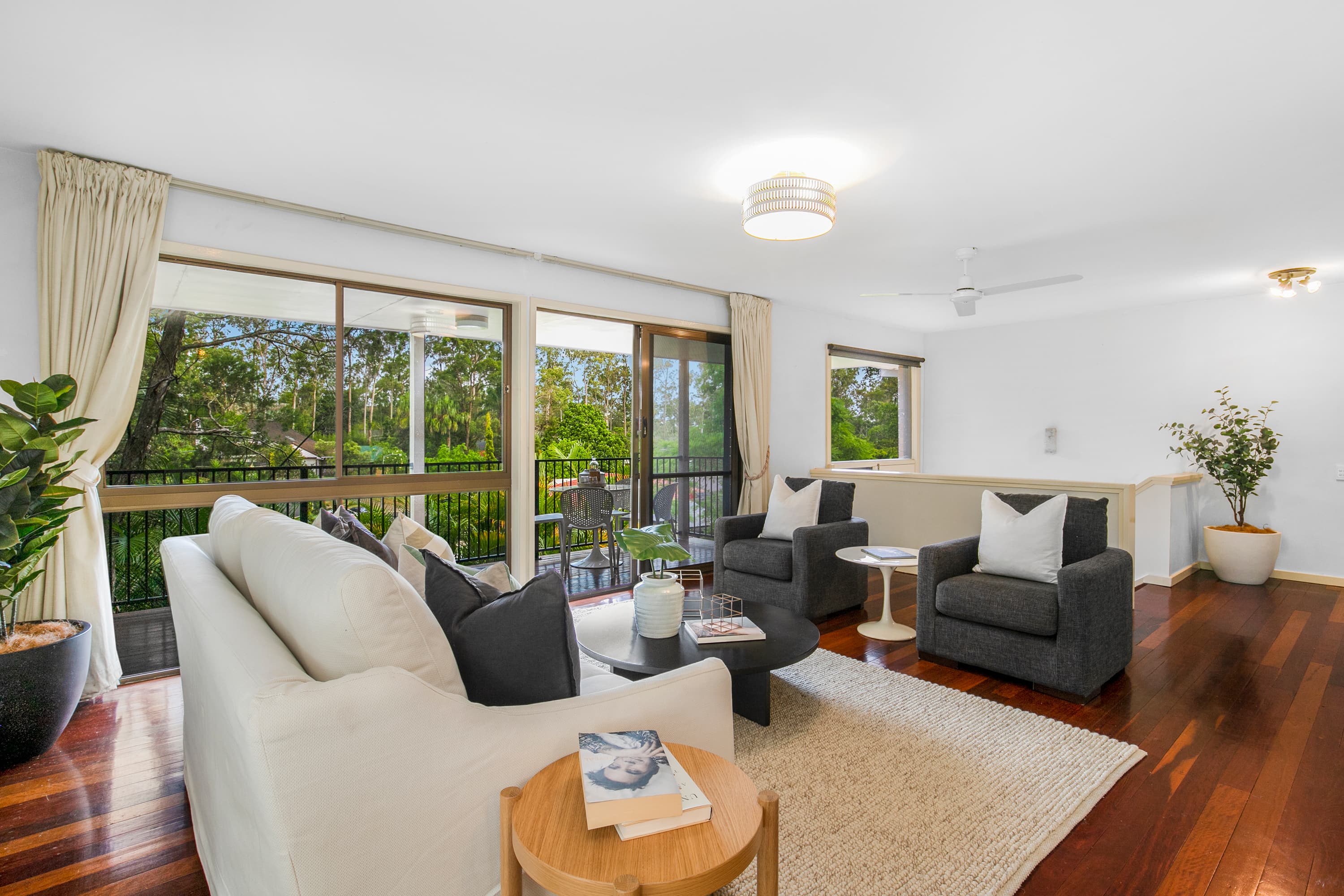 1 Lant Street, Chapel Hill - Thumbnail 2