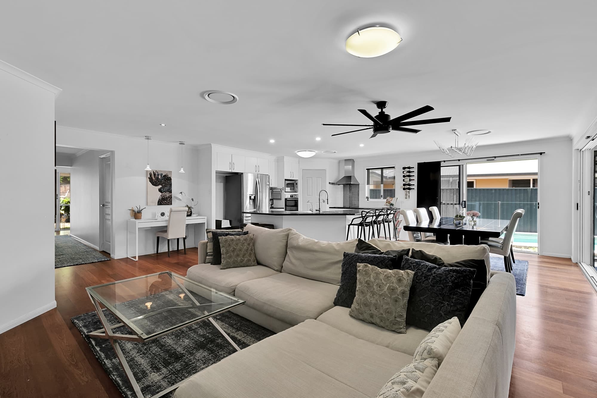 47 Westaway Crescent, Bellbowrie - Thumbnail 2