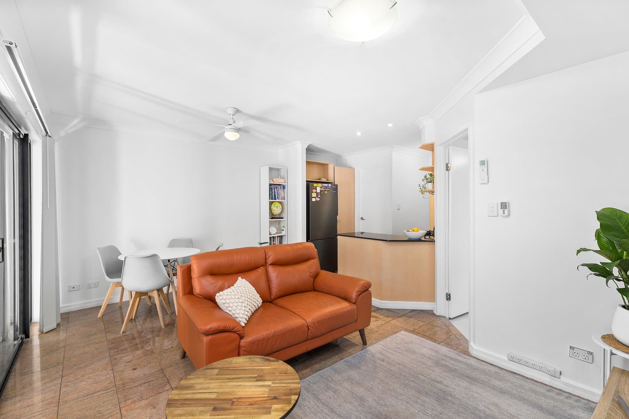 2/8 Sundridge Street, Taringa - Thumbnail 3