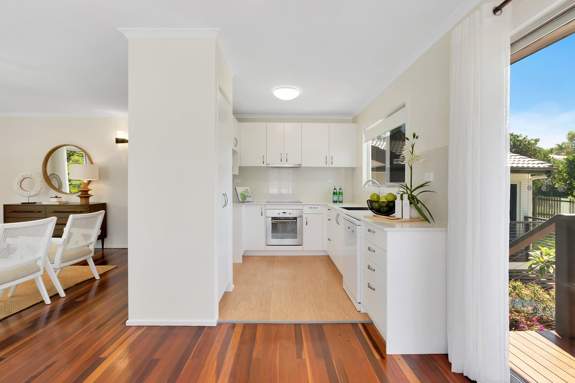 114 Marshall Lane, Kenmore - Thumbnail 8