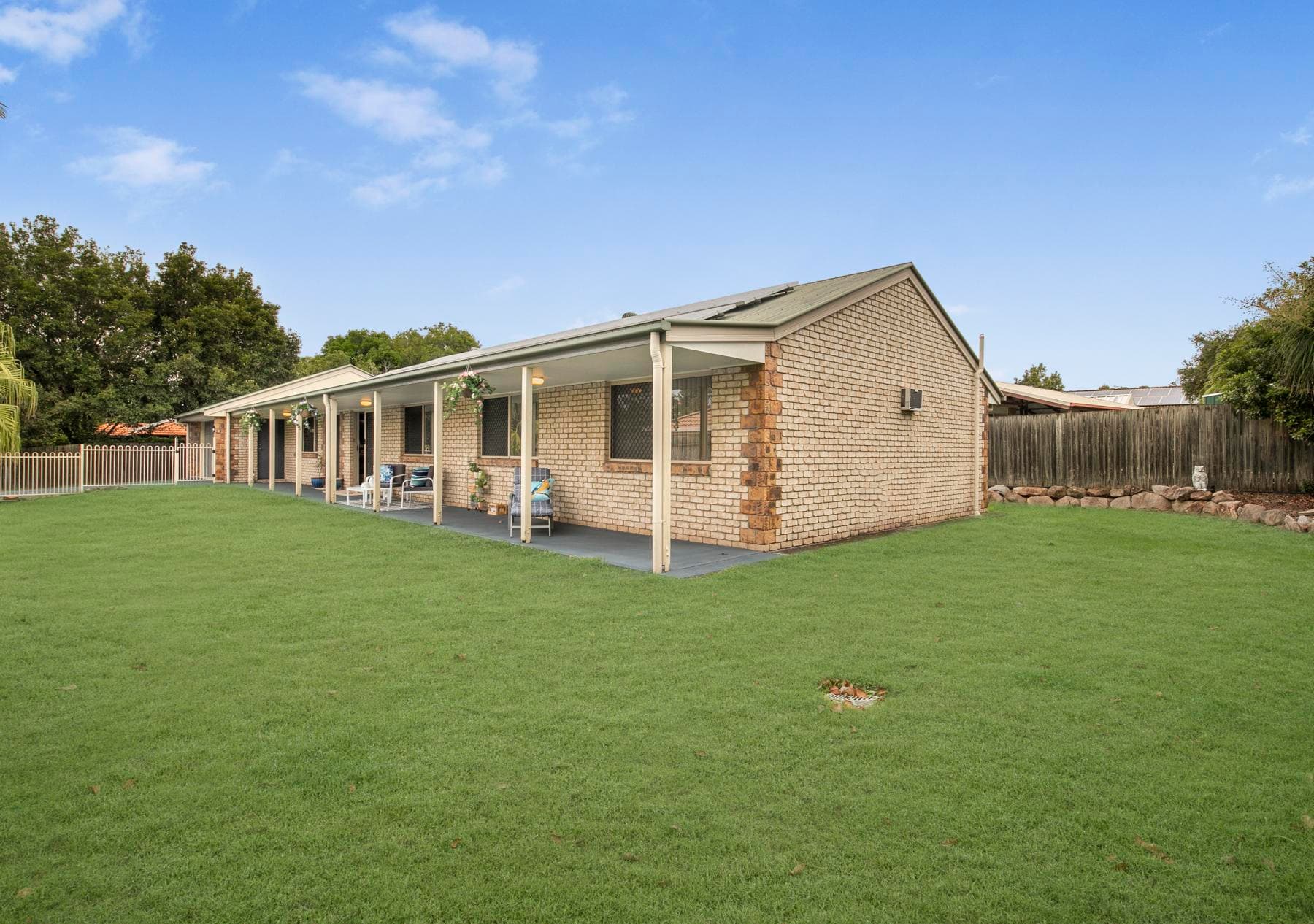 7 Lisadell Court, Moggill - Image 1