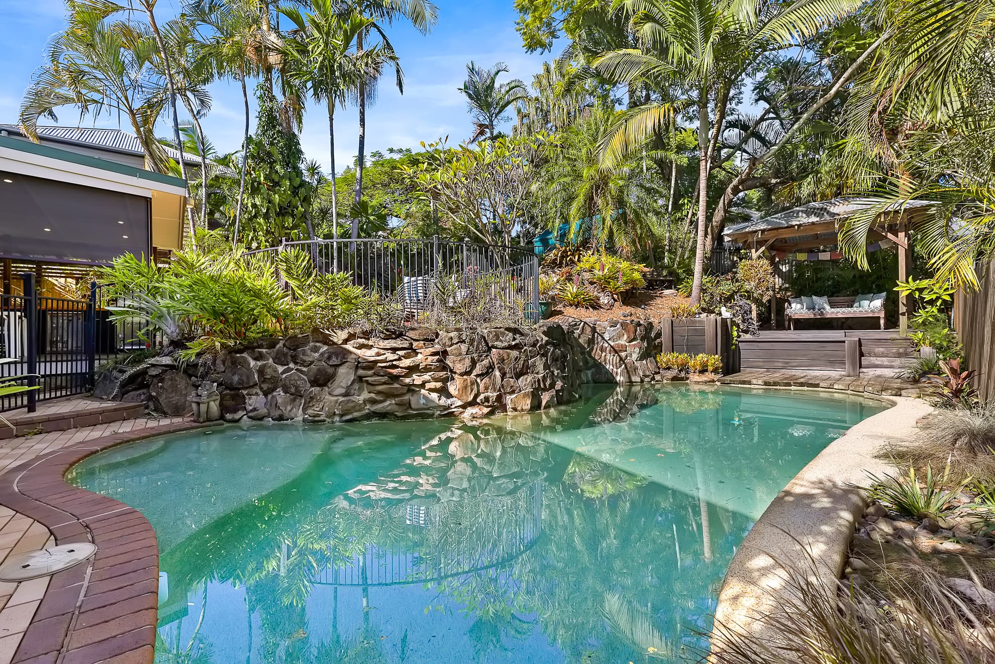 14 Jaloon Street, Ashgrove - Thumbnail 3