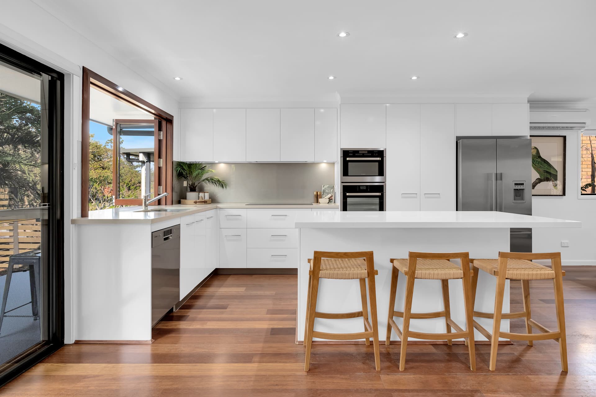 5 Winking Street, Chapel Hill - Thumbnail 3