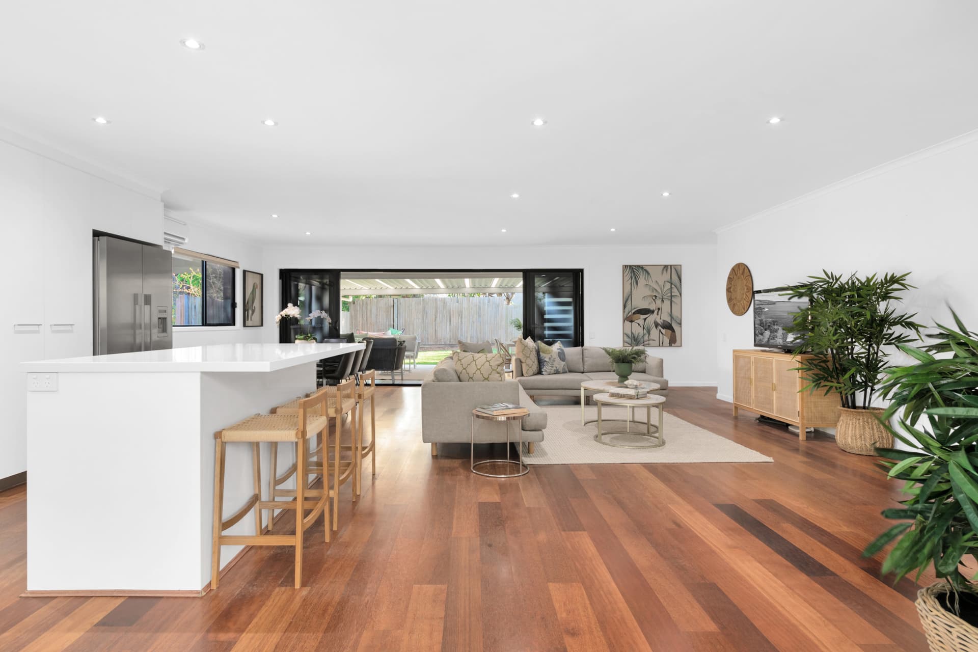 5 Winking Street, Chapel Hill - Thumbnail 5
