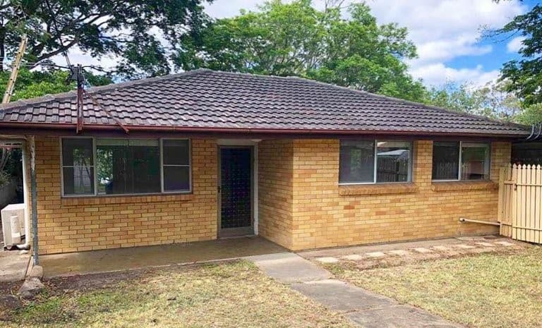 46 Brookfield Road, Kenmore - Image 1