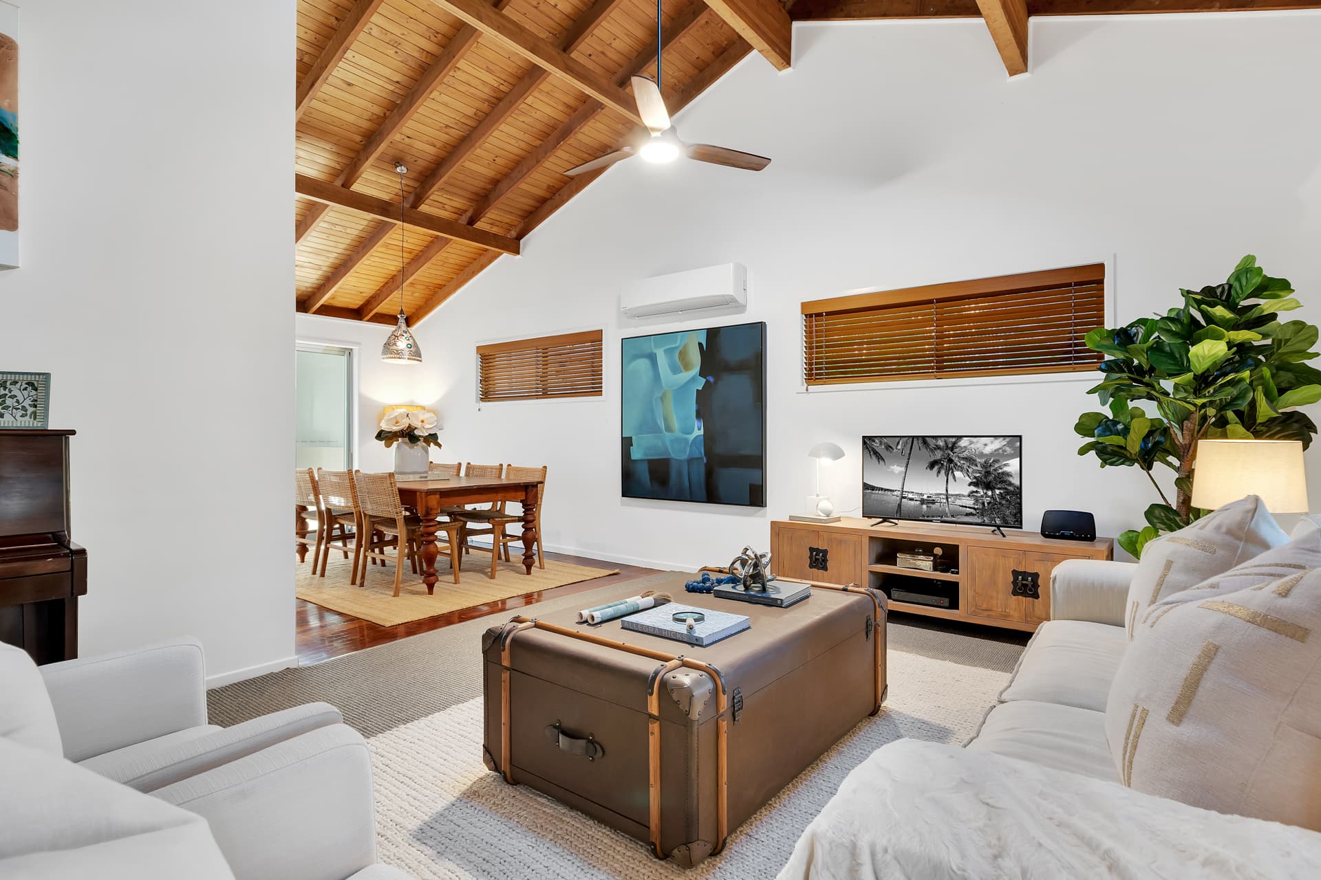 4 Juberra Street, Chapel Hill - Thumbnail 4