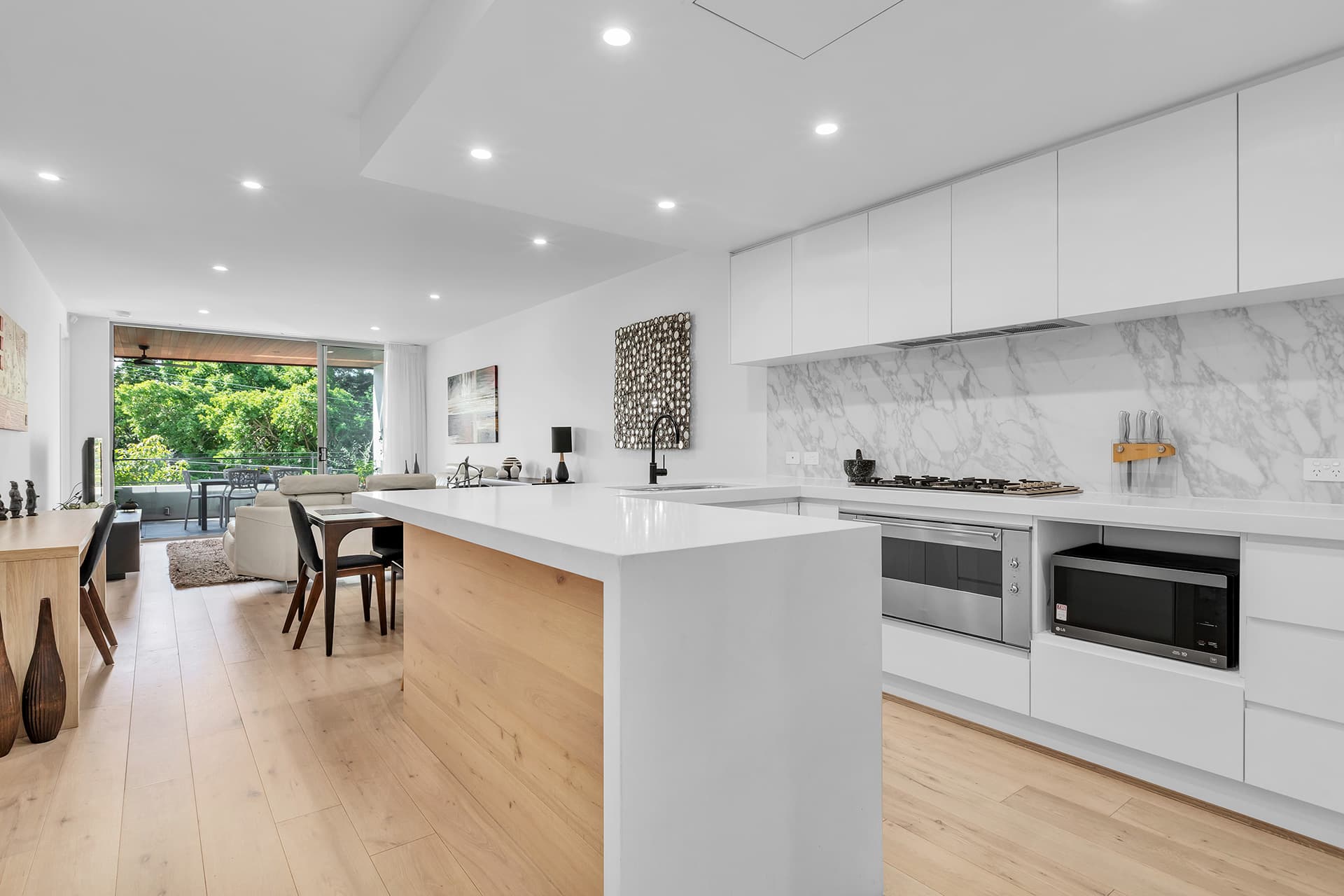 4/31 Lambert Road, Indooroopilly - Thumbnail 3