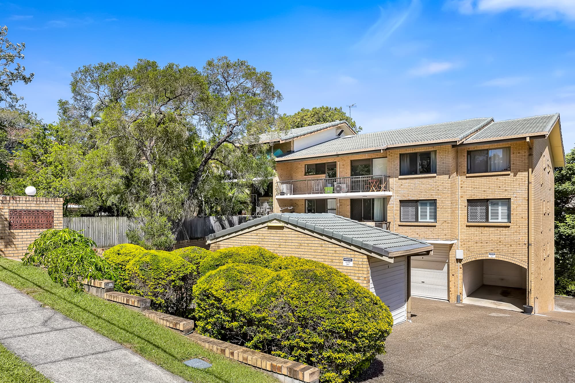 4/26 Ada Street, Taringa - Image 1