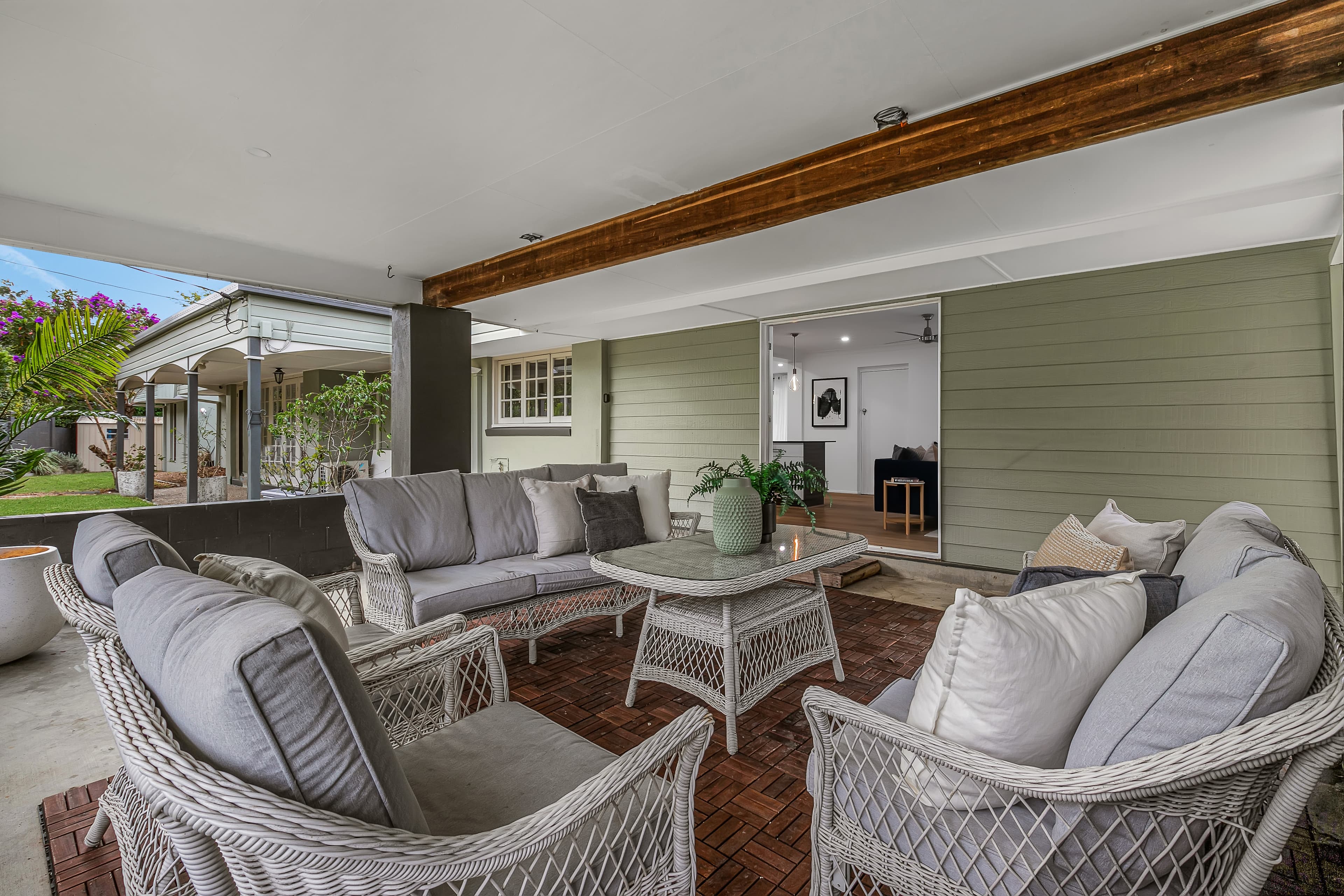 122 Kenmore Road, Kenmore - Thumbnail 3