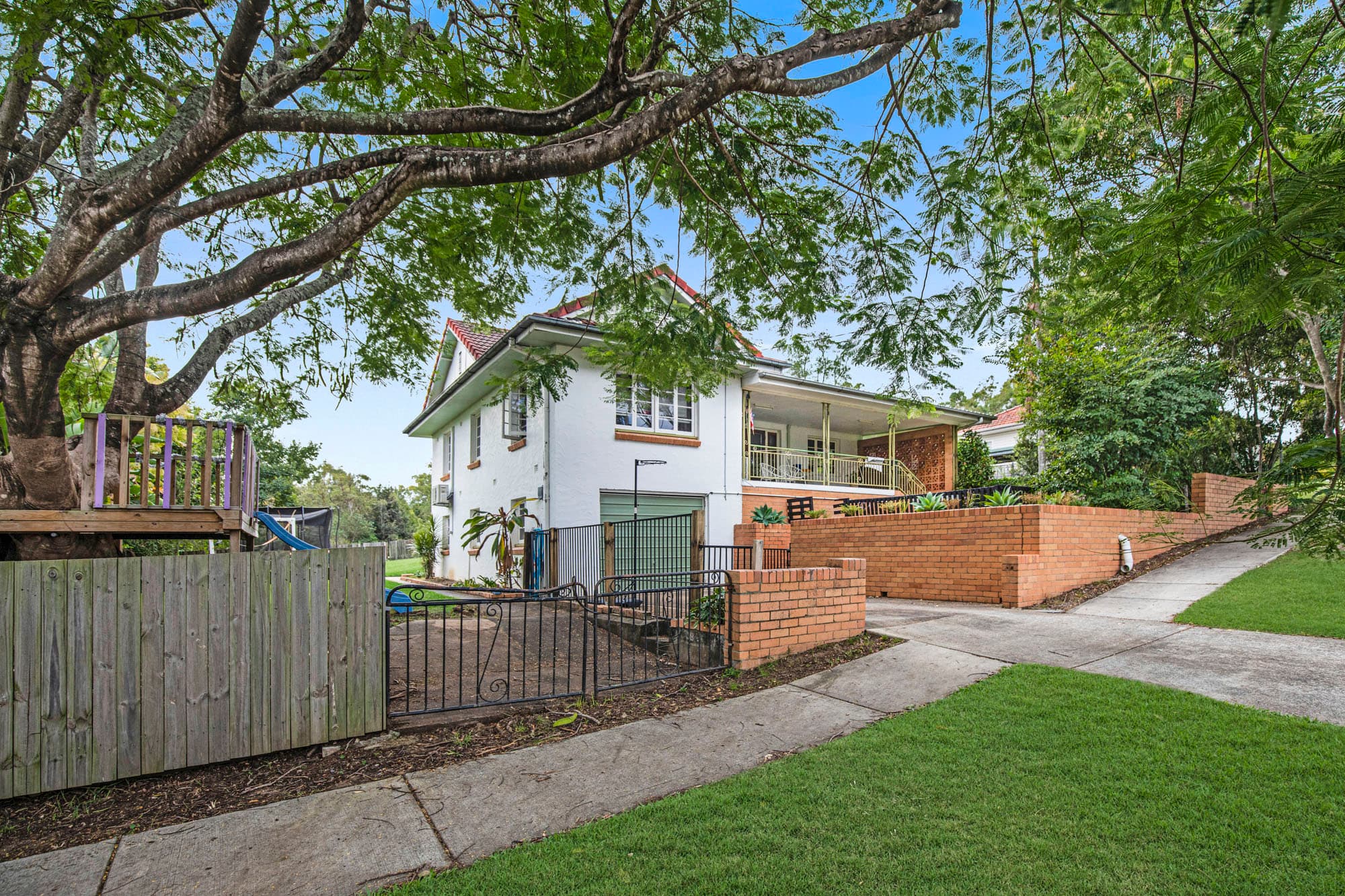 96 White Street, Graceville - Image 1