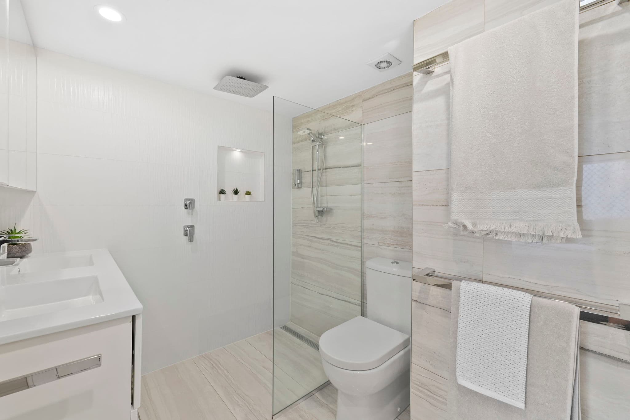 26/21 Campbell Stree..., Toowong - Thumbnail 8