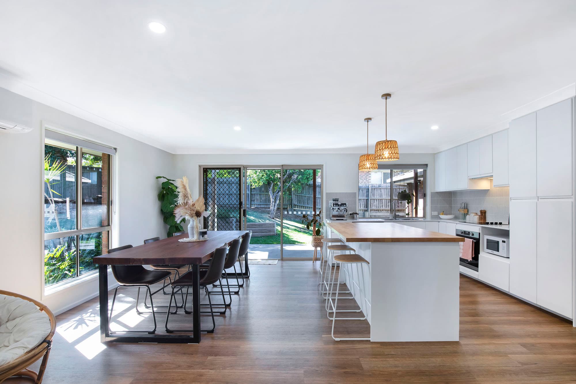 407 Sumners Road, Riverhills - Thumbnail 3