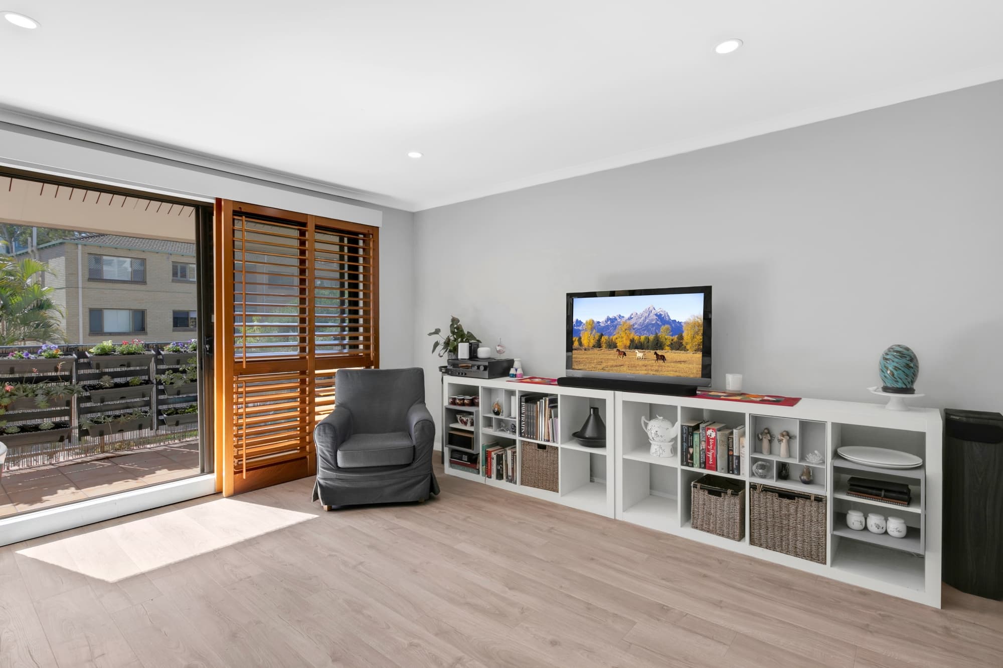 7/9 Land Street, Toowong - Thumbnail 2