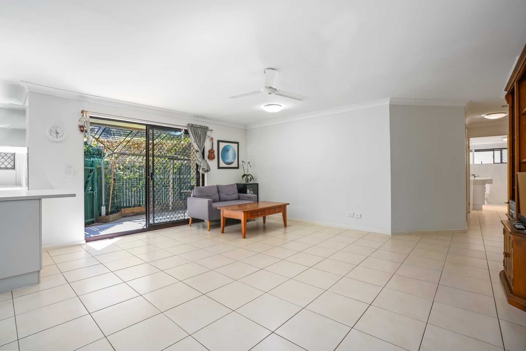 2/20 Brisbane Street, St Lucia - Thumbnail 3