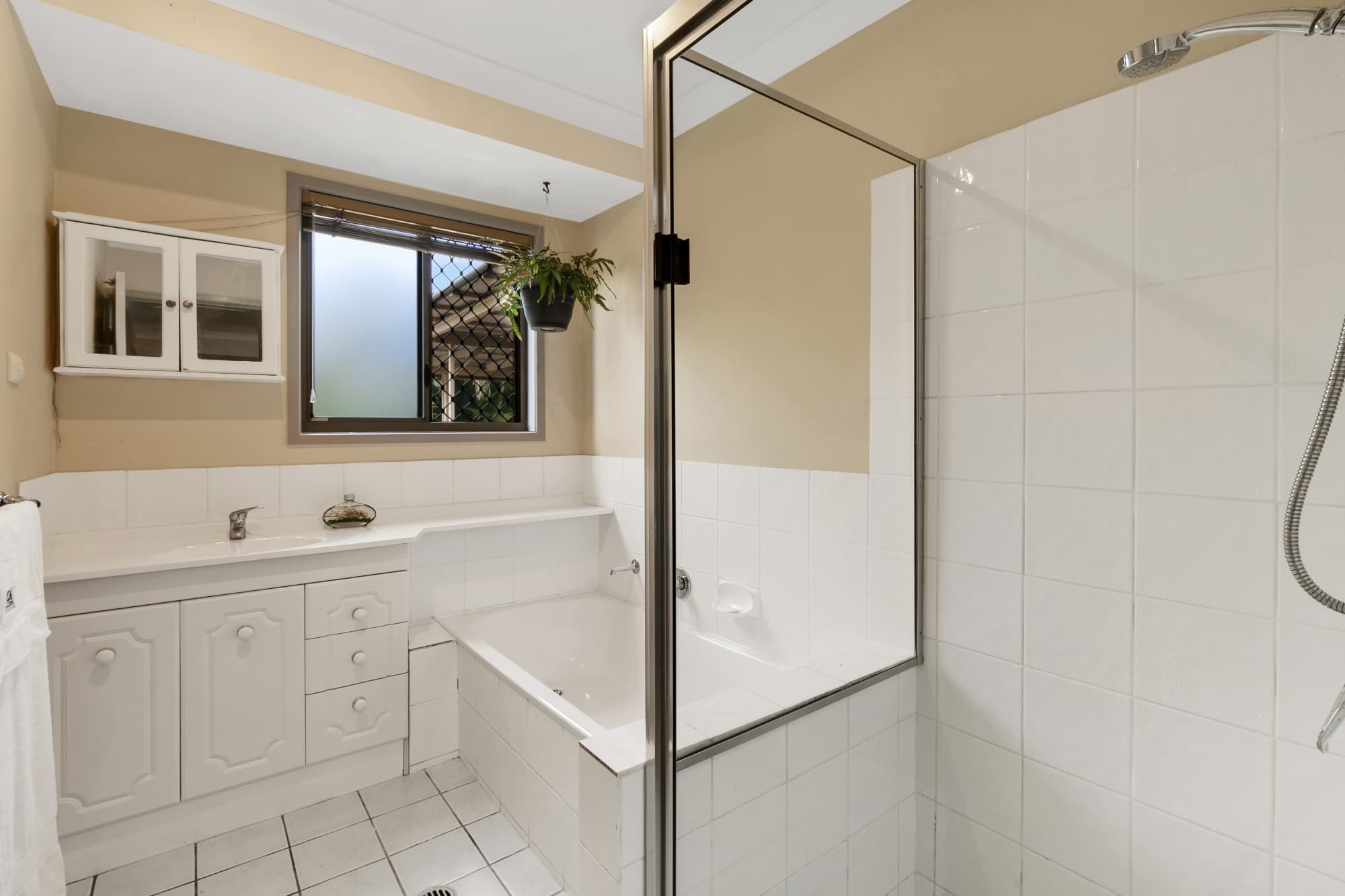 2 Keatley Street, Bellbowrie - Thumbnail 8
