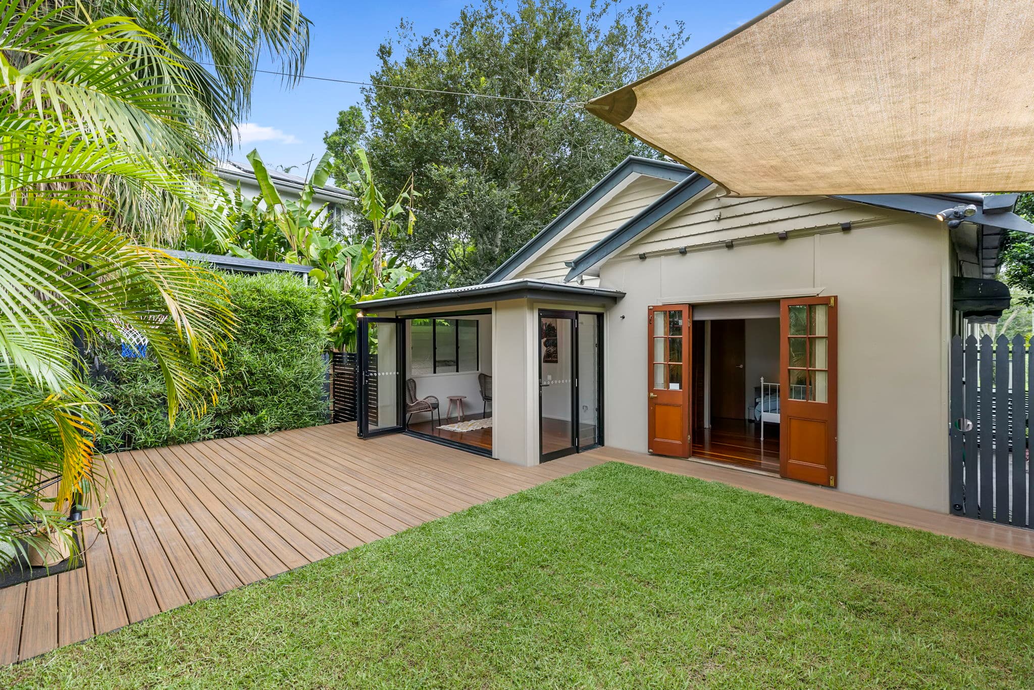 31 Soudan Street, Bardon - Thumbnail 2
