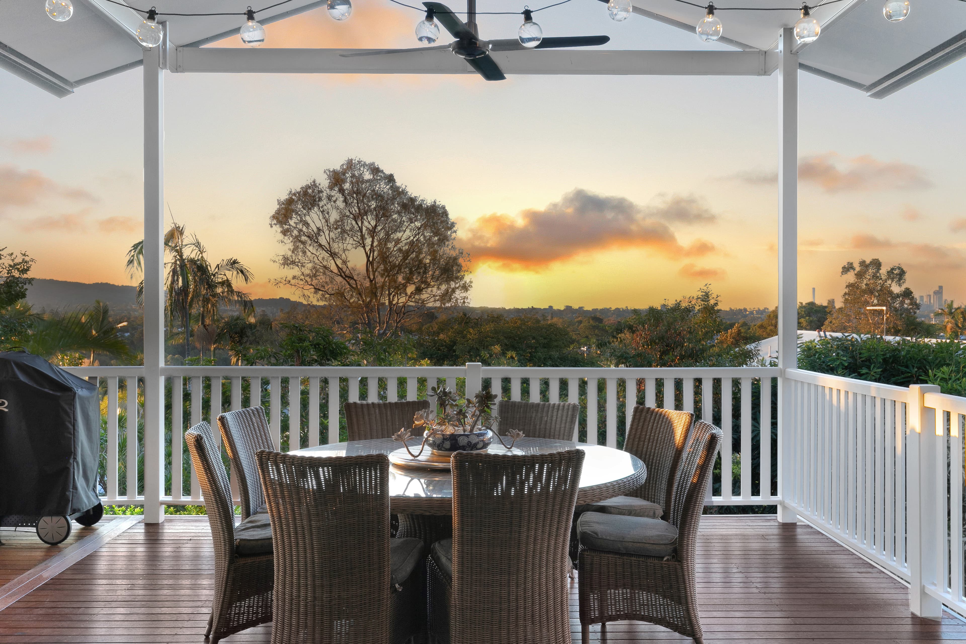 15 Francis Street, Corinda - Image 1
