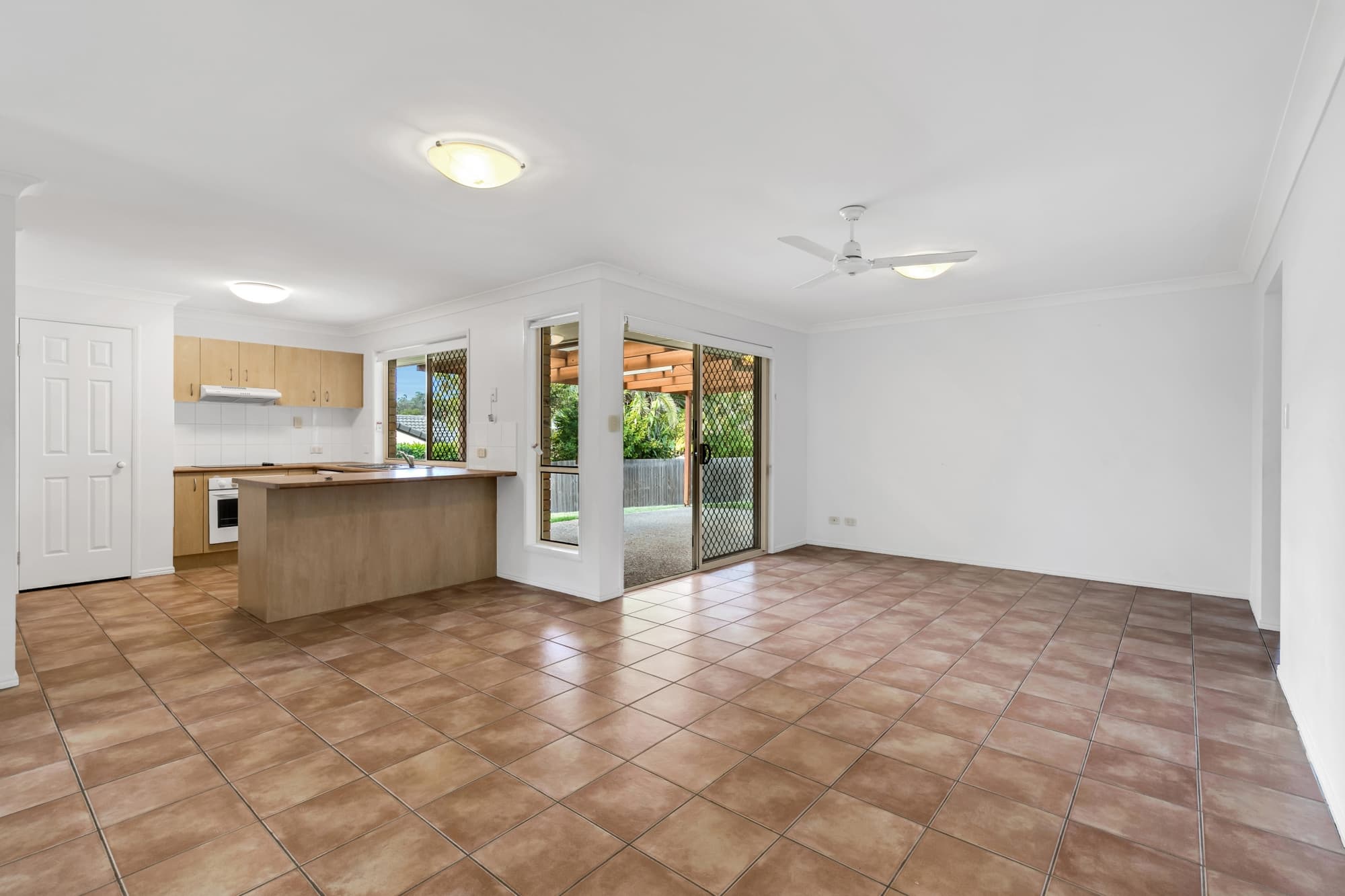 12 Jabiru Place, Bellbowrie - Thumbnail 3