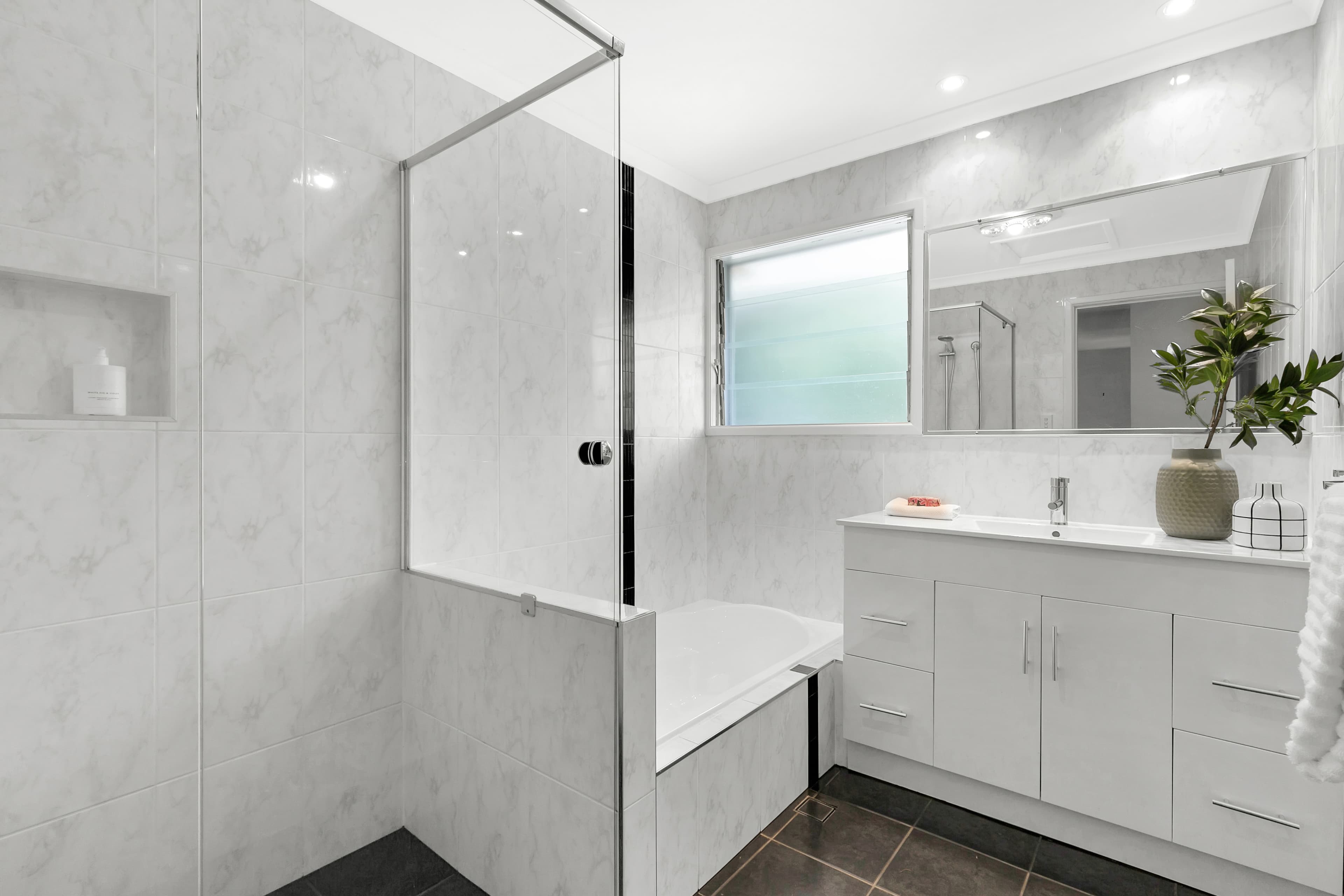 9 Ranger Street, Kenmore - Thumbnail 7