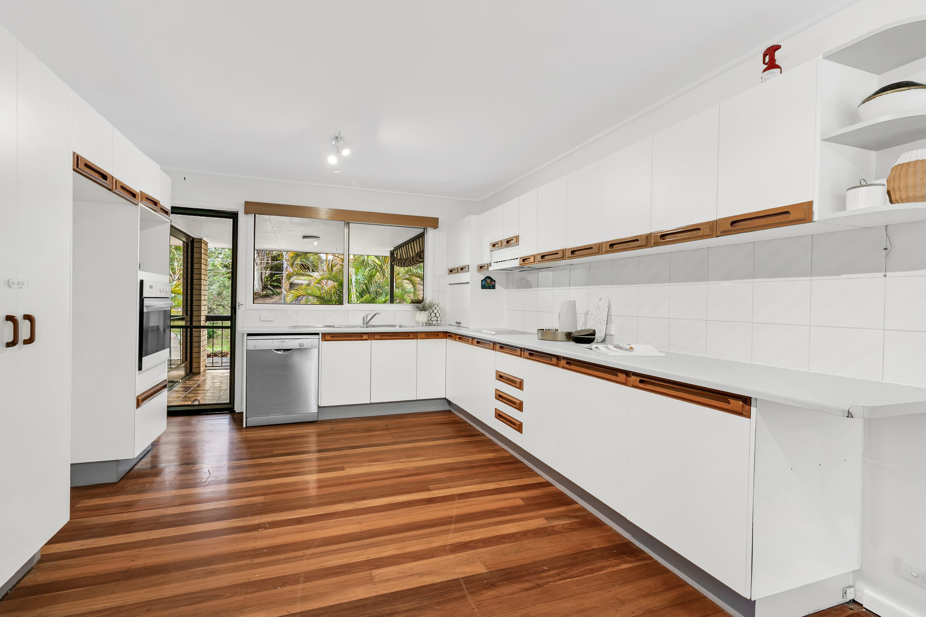 9 Ranger Street, Kenmore - Thumbnail 4