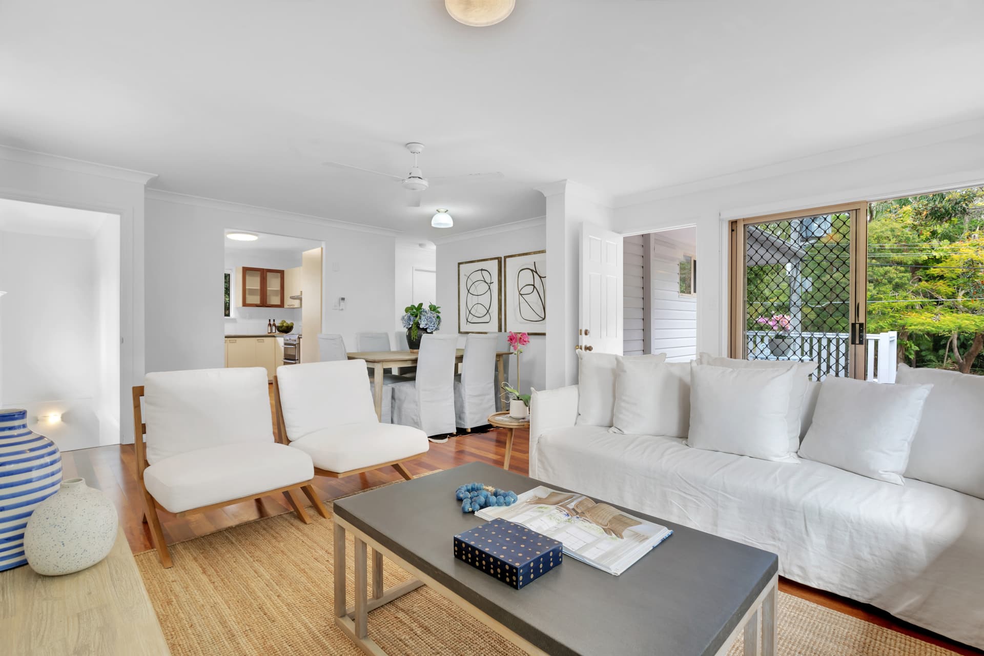27 Jainba Street, Indooroopilly - Thumbnail 3