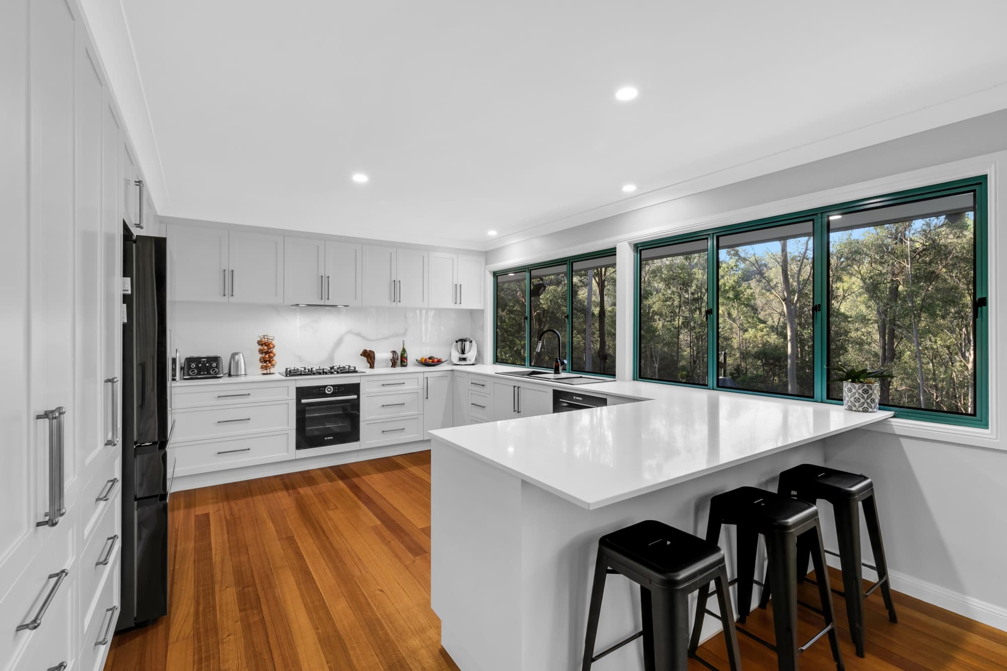 120 Hornsey Road, Anstead - Thumbnail 2