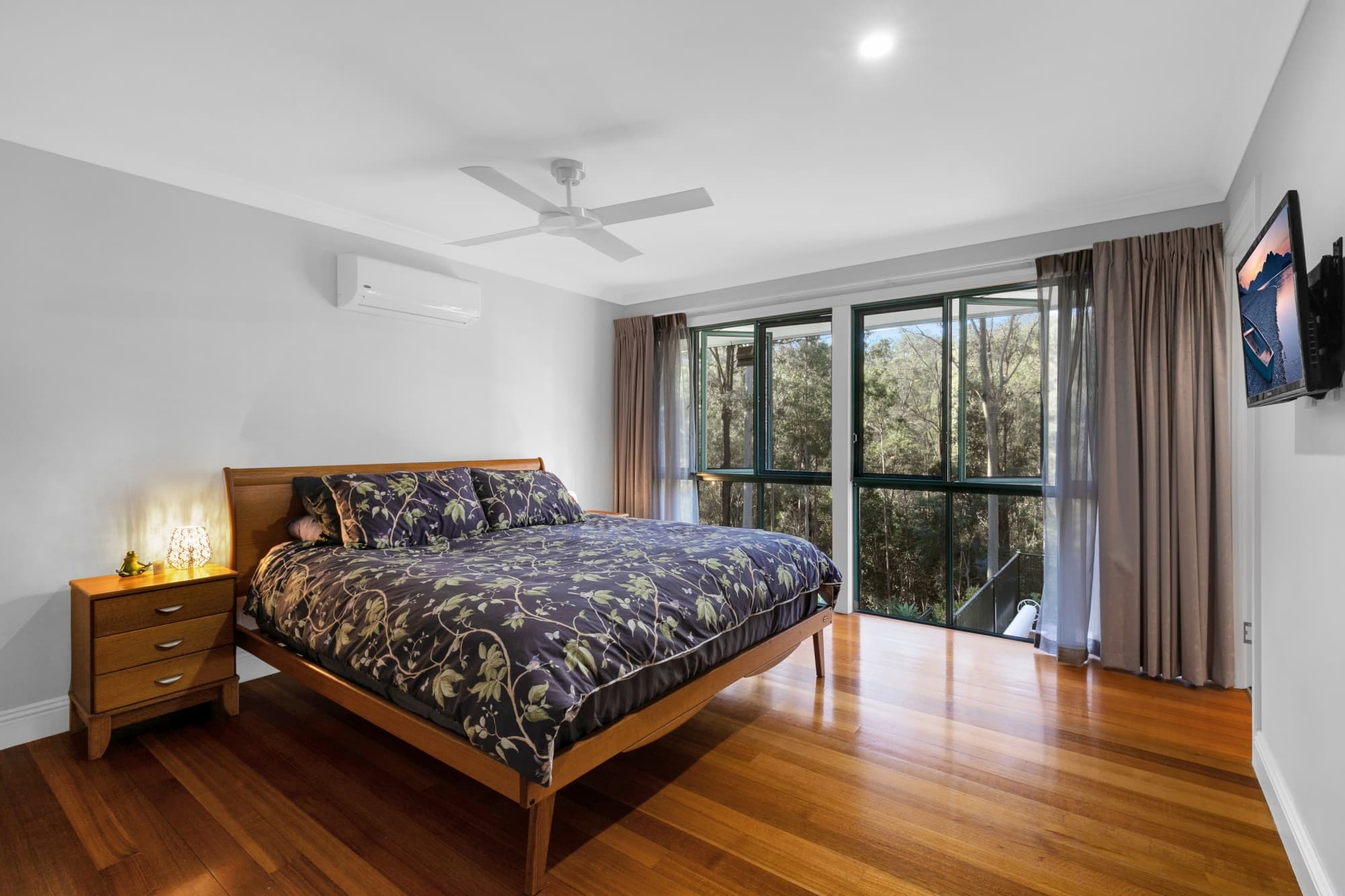 120 Hornsey Road, Anstead - Thumbnail 3