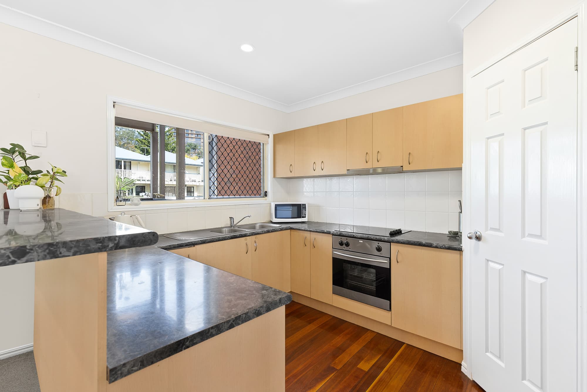 3/2 Queens Road, Taringa - Thumbnail 4