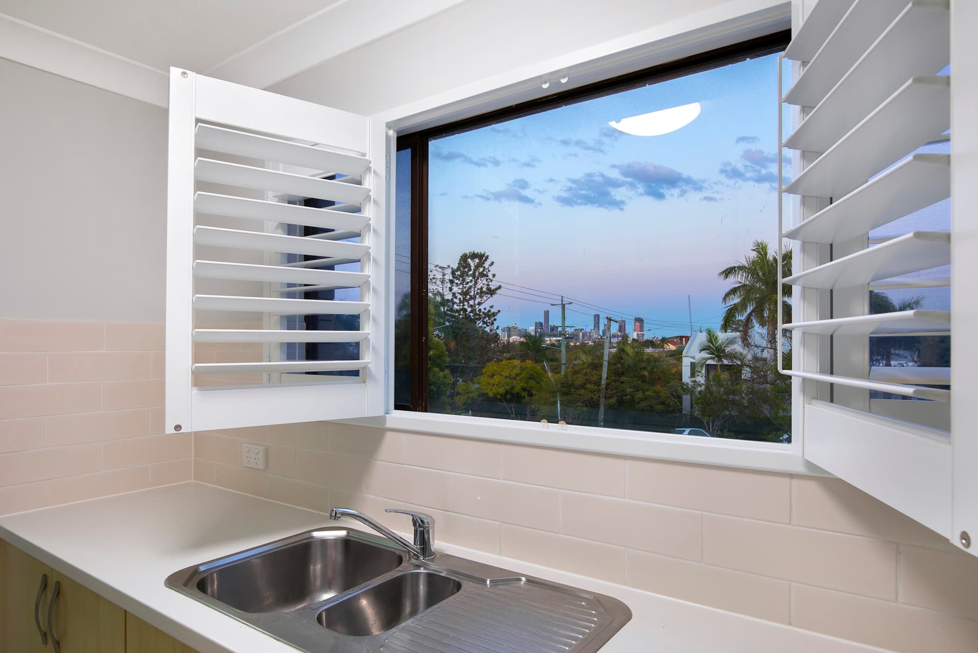 3/1 Pioneer Street, Toowong - Thumbnail 2