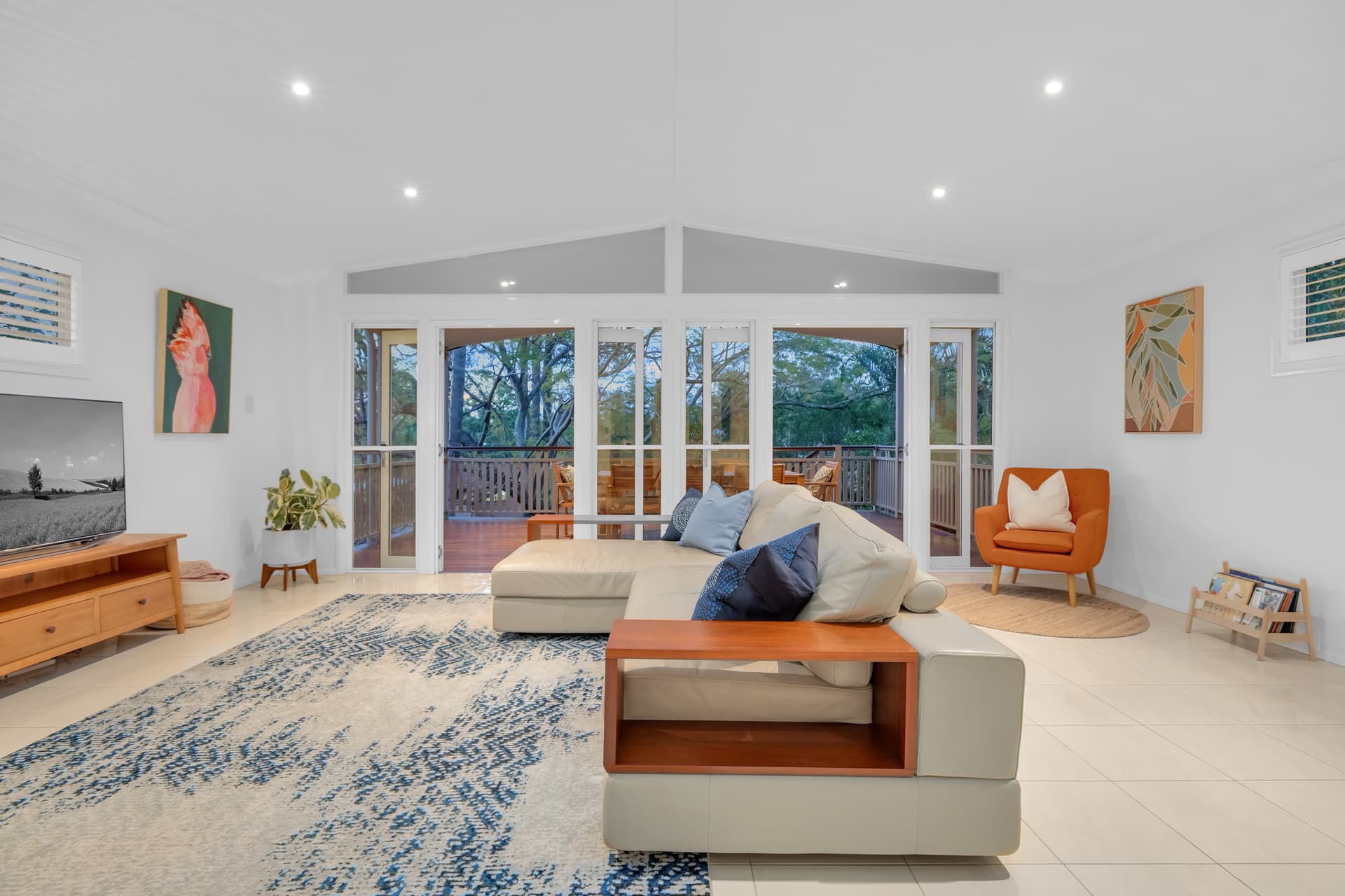 33 Burns Parade, Chapel Hill - Thumbnail 7