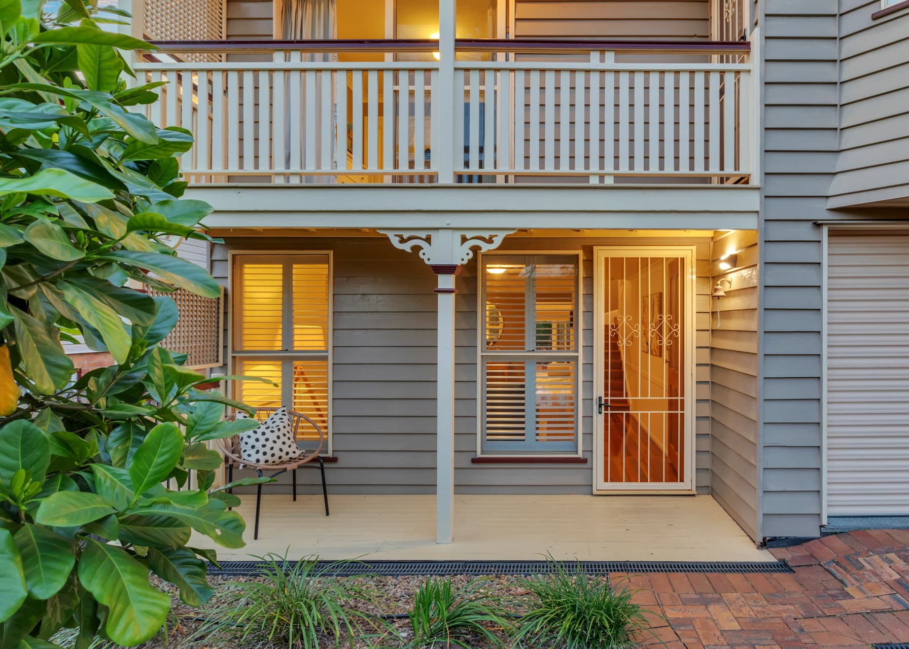 33 Burns Parade, Chapel Hill - Thumbnail 2