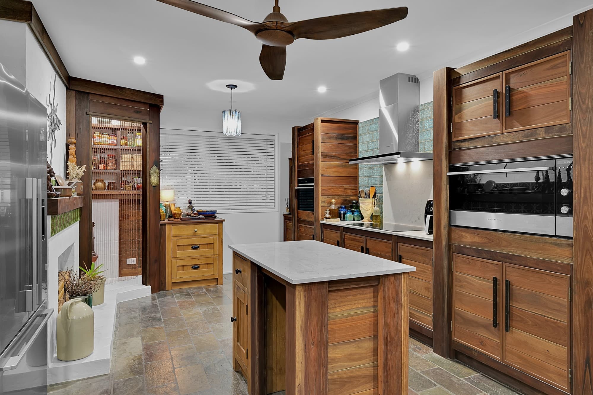 64 Sugars Road, Bellbowrie - Thumbnail 2