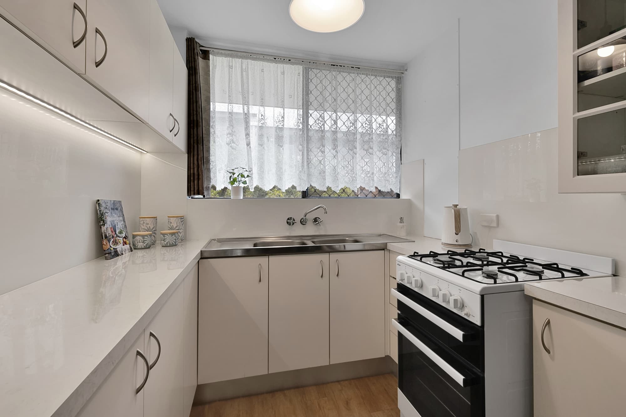 2/31 Grove Street, Toowong - Thumbnail 5