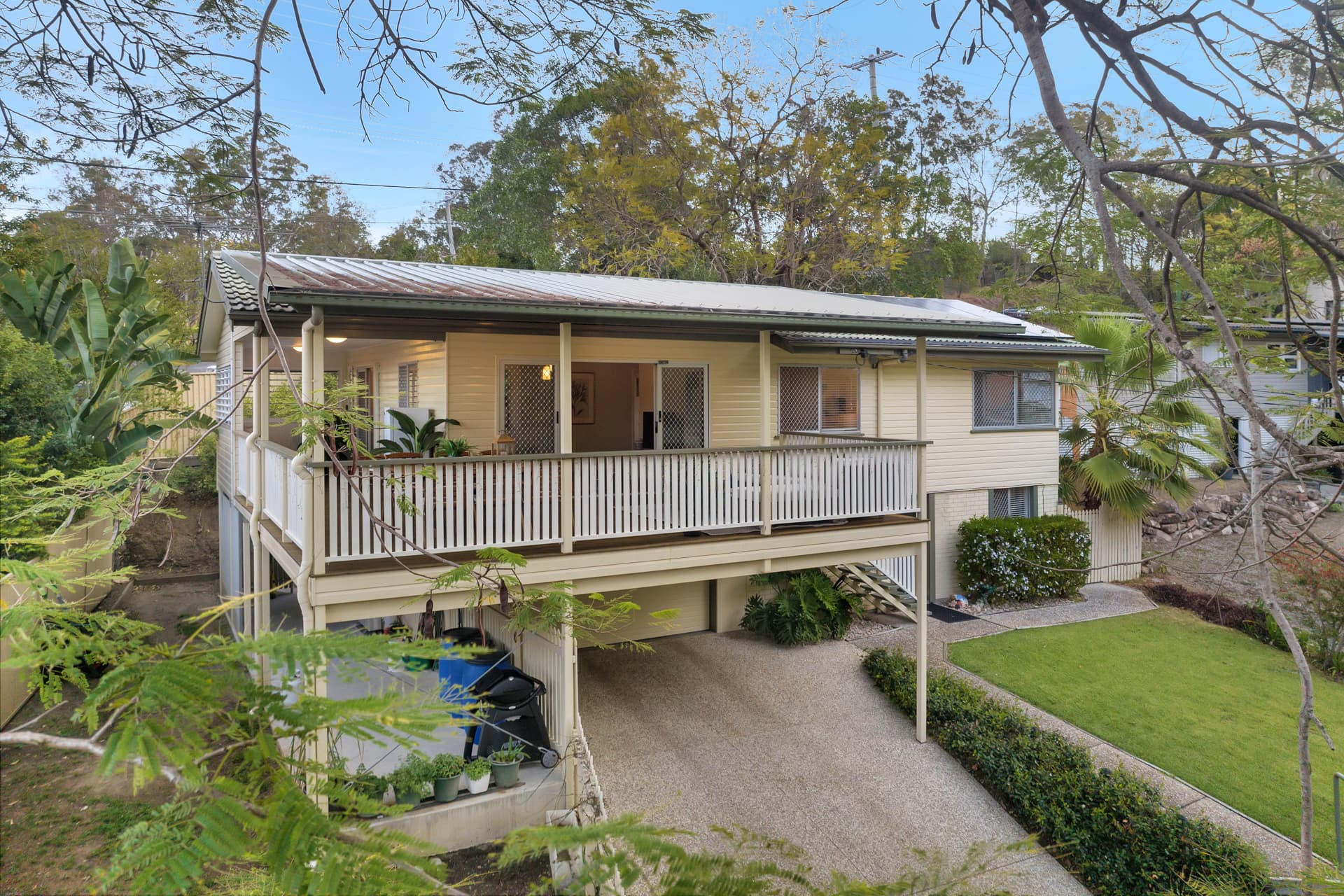 8 Stonehenge Street, Chapel Hill - Thumbnail 2