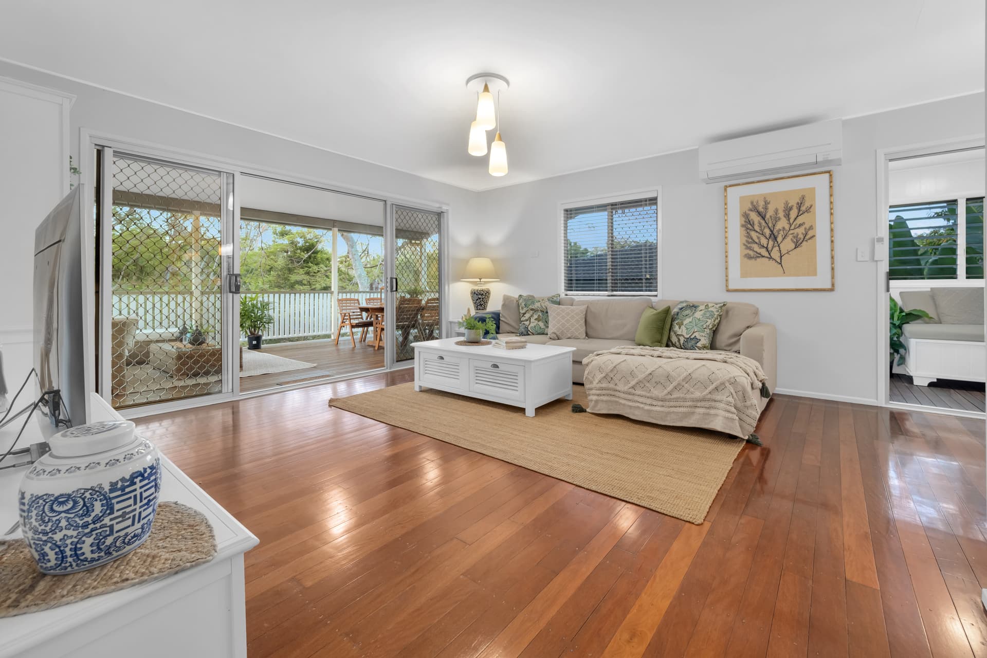 8 Stonehenge Street, Chapel Hill - Thumbnail 4